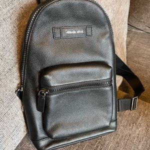 MK slingpack